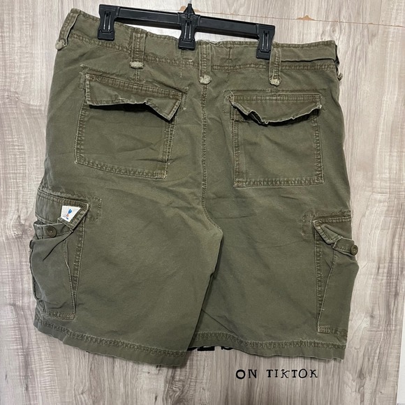 Wonderwall Broken In Cargo Shorts Army Green Mens Size 36 - Picture 12 of 14